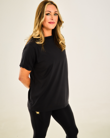  BLACK Slash neck t-shirt